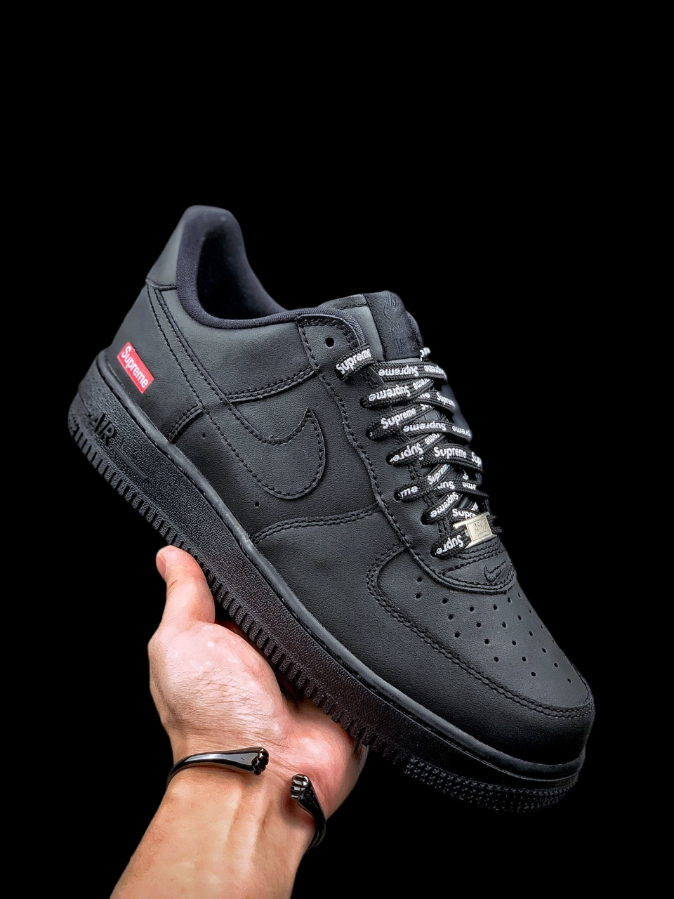 AF1 BLACK SUPR